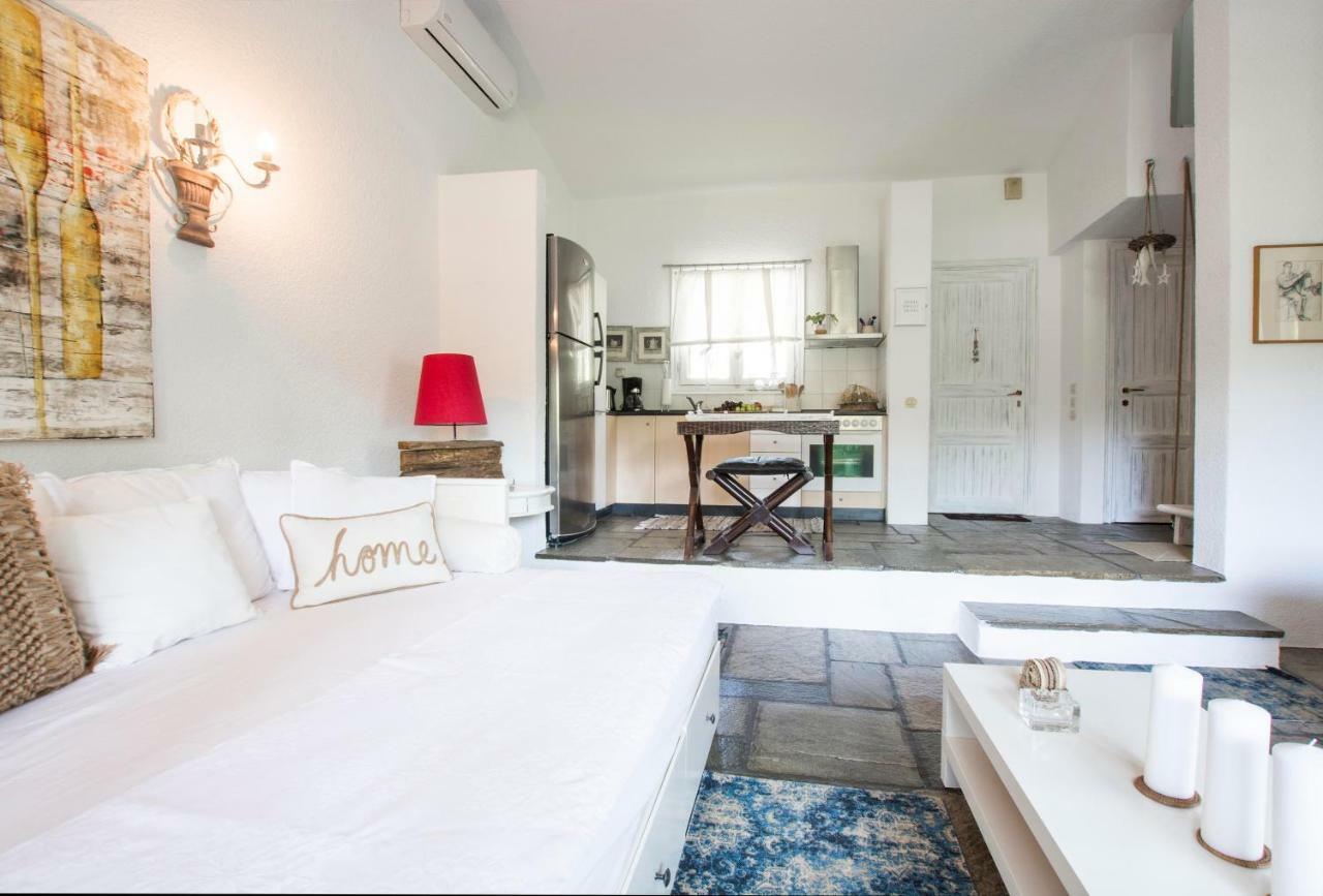 Villa Irini In Sani Sani  Eksteriør billede